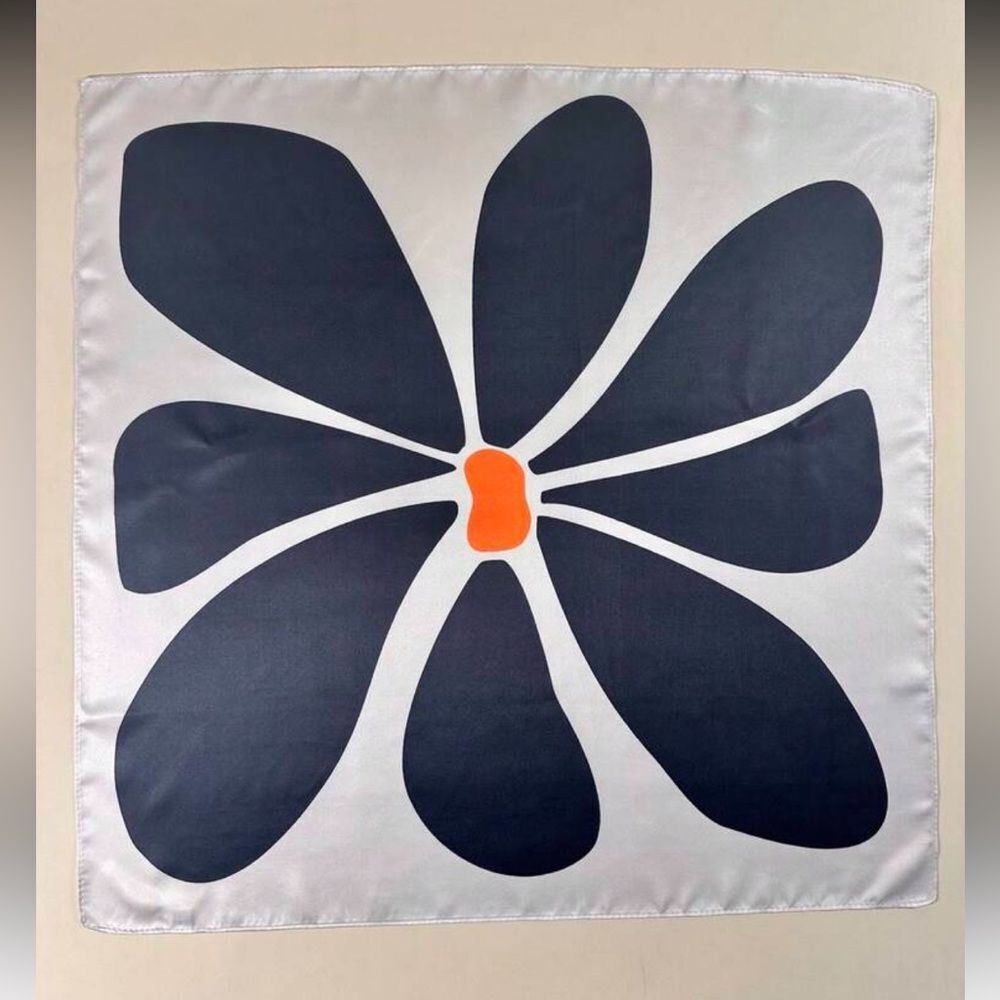 Floral Patterned Scarf P83